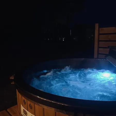Ferienhaus Sworna Laka Z Zewnetrznym Spa- Sauna, Jacuzzi, Balia *