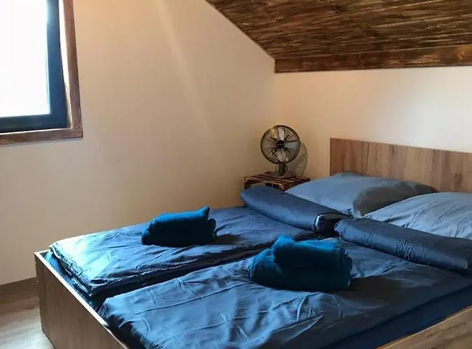 Dom wakacyjny Sworna łąka Z Zewnętrznym Spa- Sauna, Jacuzzi, Balia